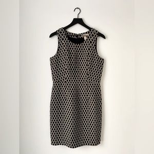 Banana Republic Pencil Sheath Dress Cream & Black Harlequin Diamond Pattern!
